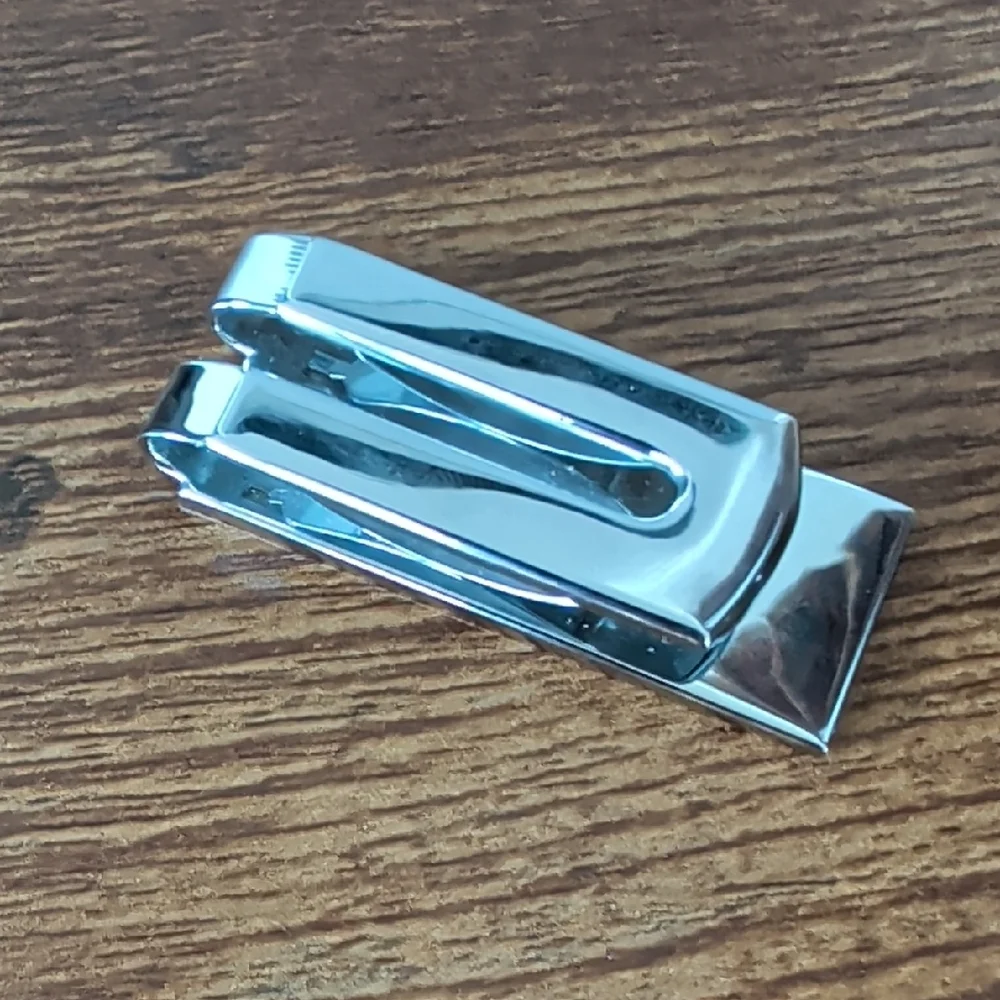 Silver-toned Money Clip Inlaid Mother Of Pearl Checker Pattern